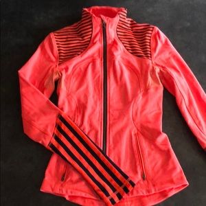 Lulu lemon running jacket